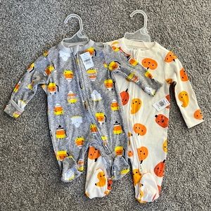 Baby footsie pajamas